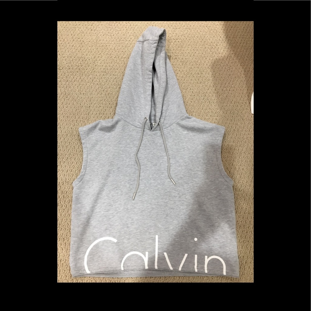 short sleeve sweatshirt